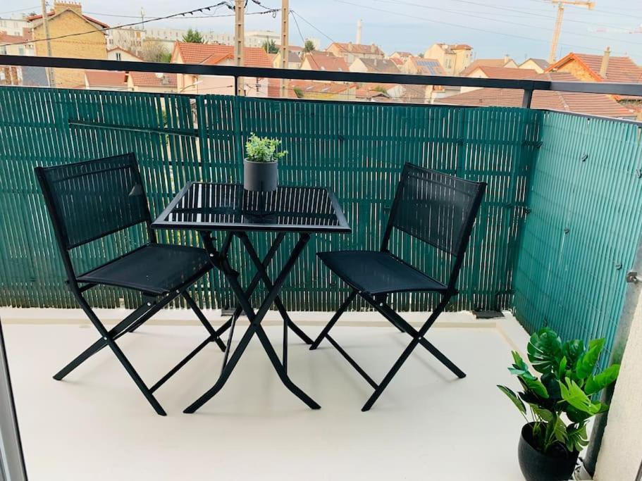 Appartement T2 Ideal Pour Familles Ou Sejour D Affaire Аржантьой Екстериор снимка